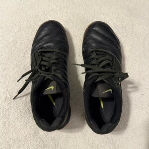 Men’s Nike Camo Sneakers (Size 4.5 M)